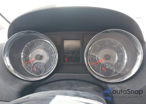 2016 Chrysler Town & Country Touring z USA, uszkodzony, nr VIN 2C4RC1BG9GR230859